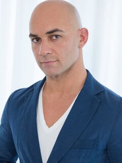 Christian Clay